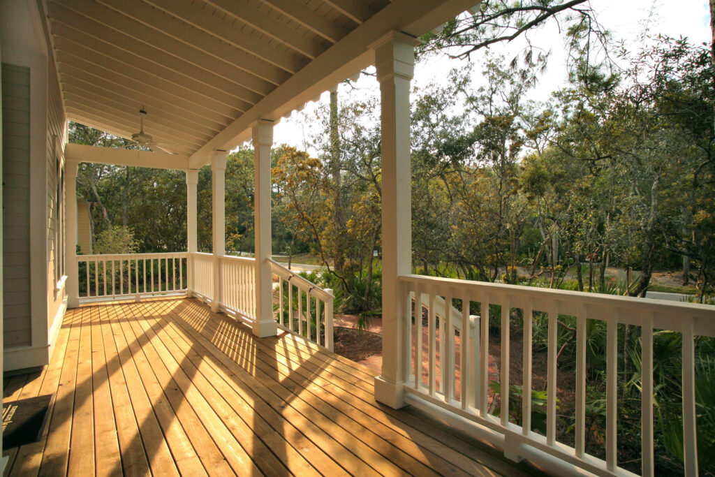 8 Deck Railing Ideas That Will Transform Your Outdoor Space